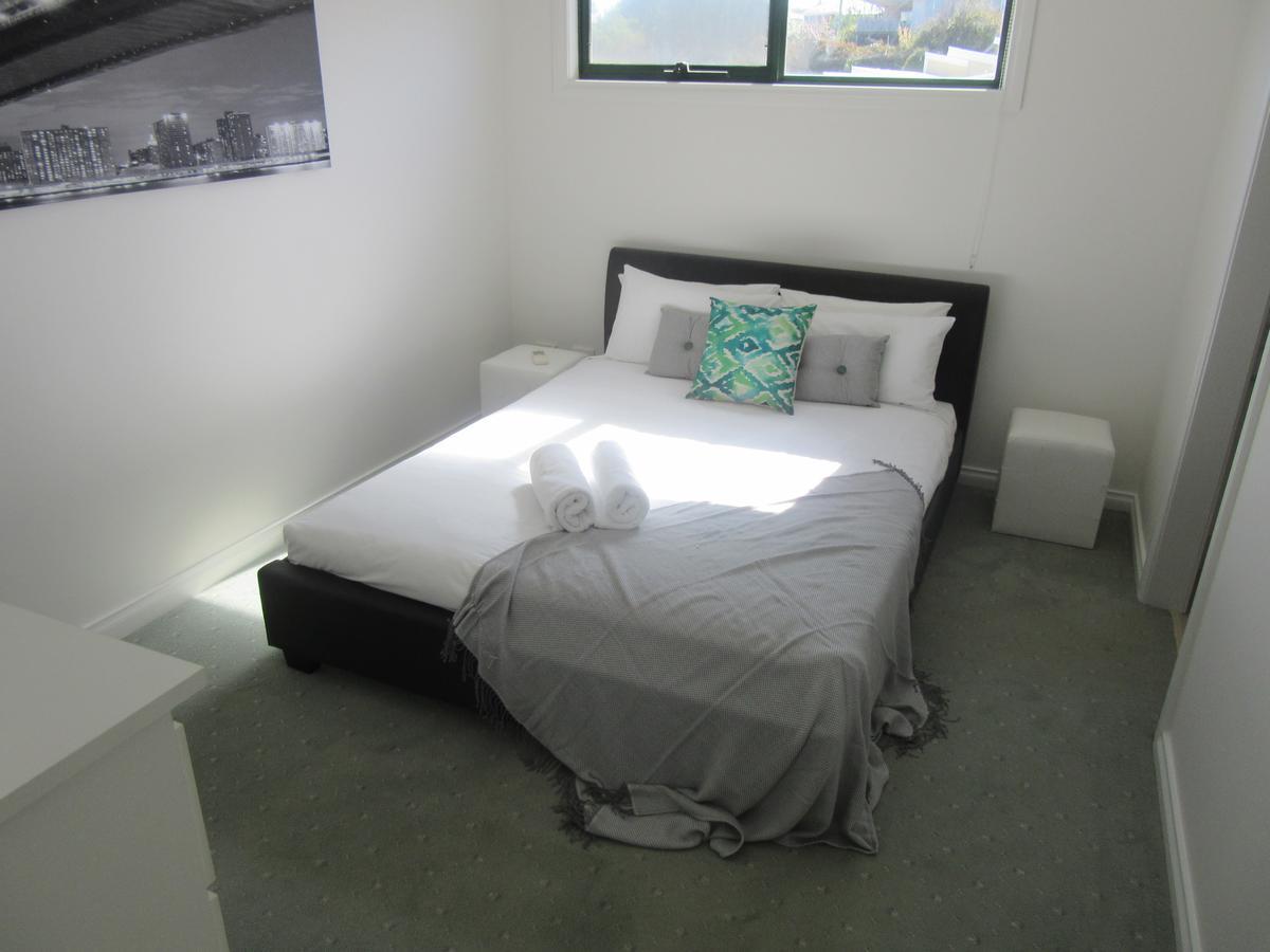 Abel Tasman Airport Motor Inn Лонсестон Экстерьер фото